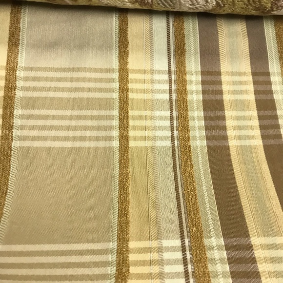Robert Allen Upholstery Fabric Sample Book Color library “PISTACHIO” 57 pieces - Picture 7 of 13